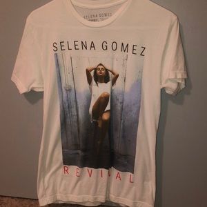 Selena Gomez tour shirt